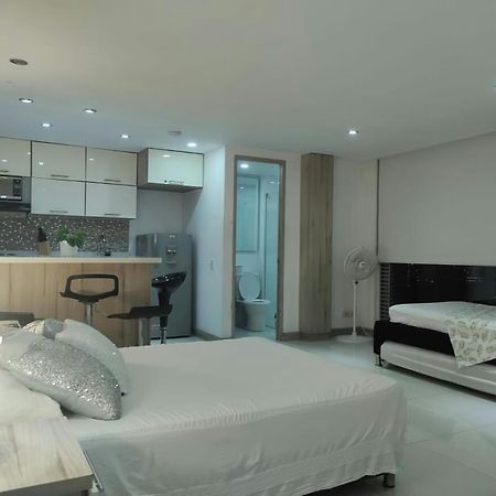 Edificio La Frontera Loft Medellín Exterior foto