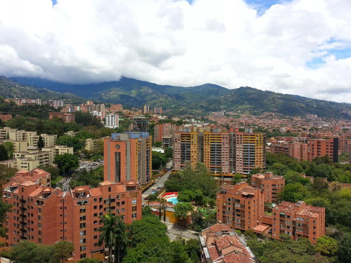 Edificio La Frontera Loft Medellín Exterior foto