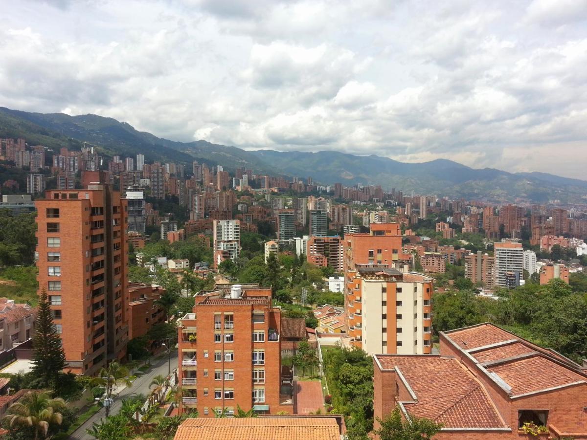 Edificio La Frontera Loft Medellín Exterior foto