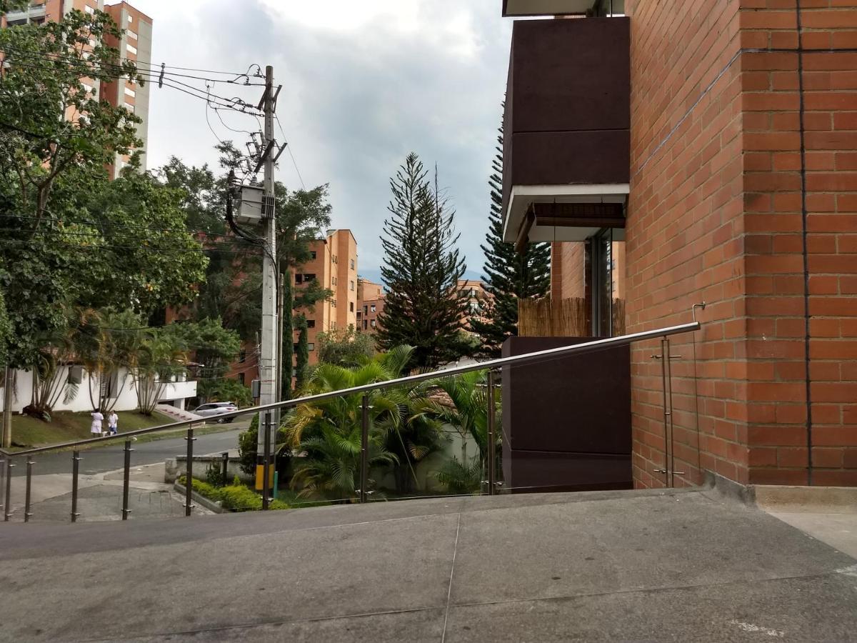 Edificio La Frontera Loft Medellín Exterior foto