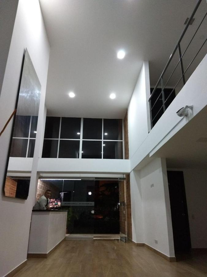 Edificio La Frontera Loft Medellín Exterior foto