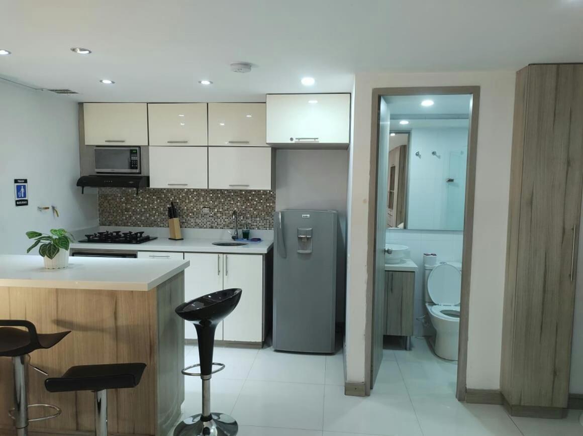 Edificio La Frontera Loft Medellín Exterior foto