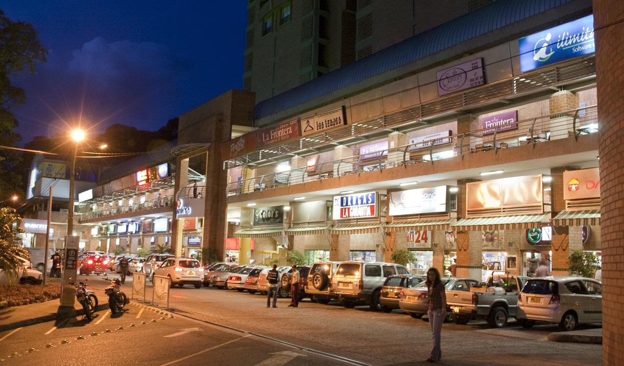 Edificio La Frontera Loft Medellín Exterior foto