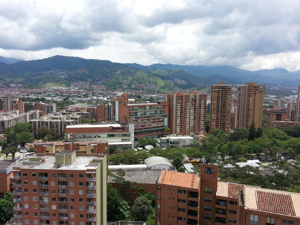 Edificio La Frontera Loft Medellín Exterior foto