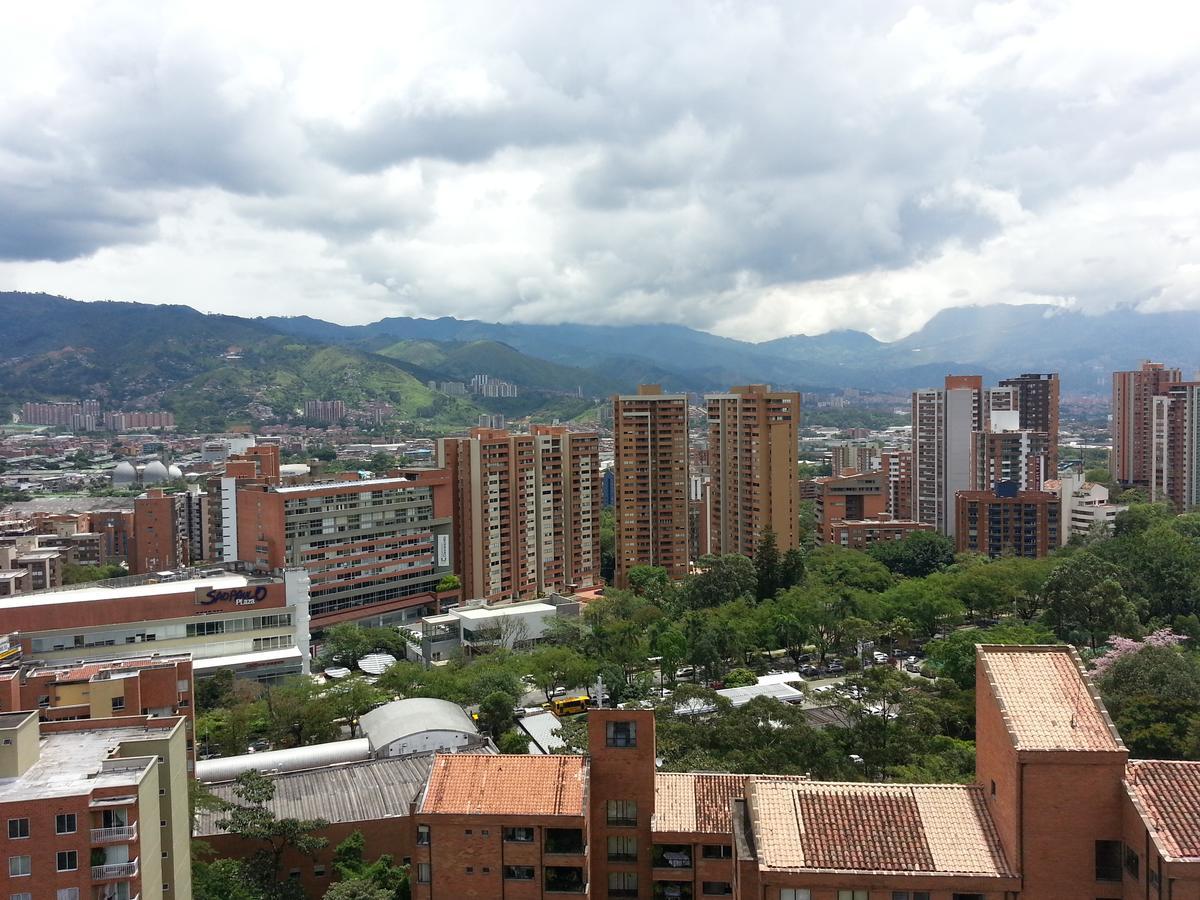 Edificio La Frontera Loft Medellín Exterior foto
